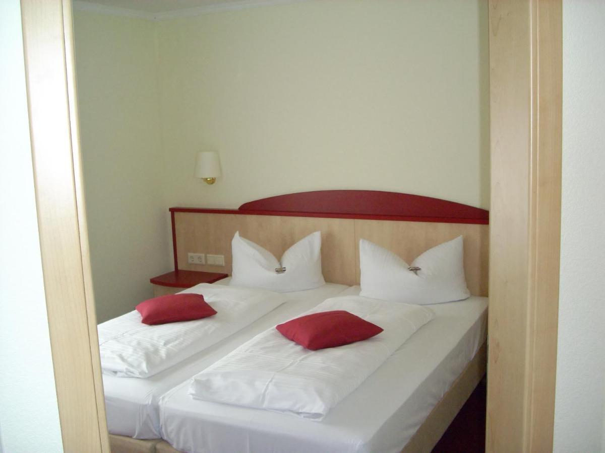 Seehotel Weit Meer Waren  Zimmer foto