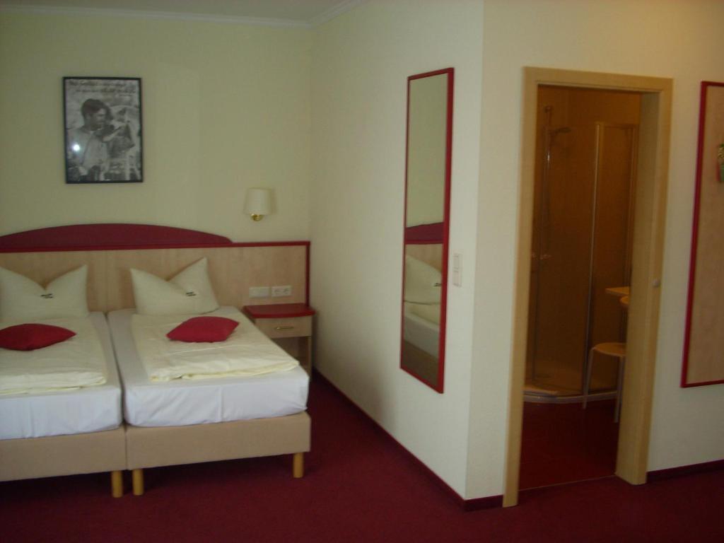 Seehotel Weit Meer Waren  Exterior foto