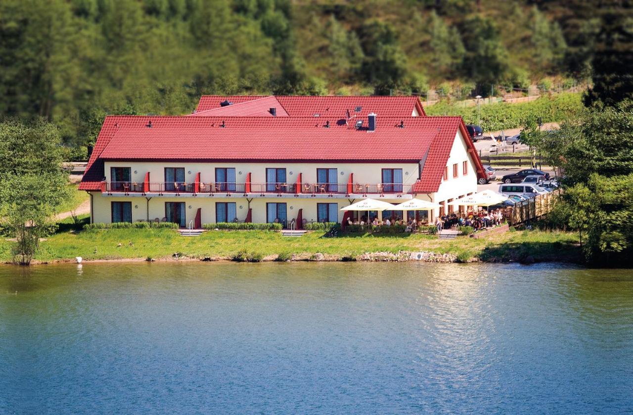 Seehotel Weit Meer Waren  Exterior foto